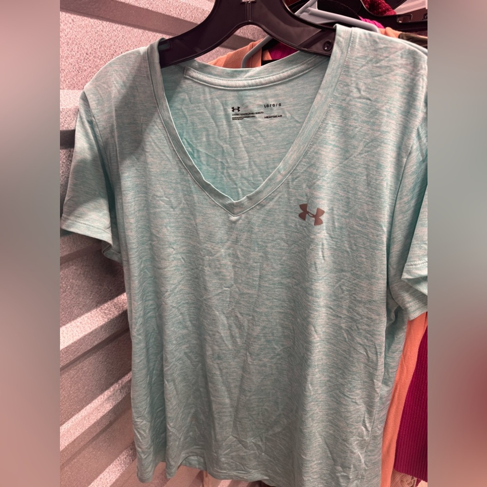 Under Armour Size Large